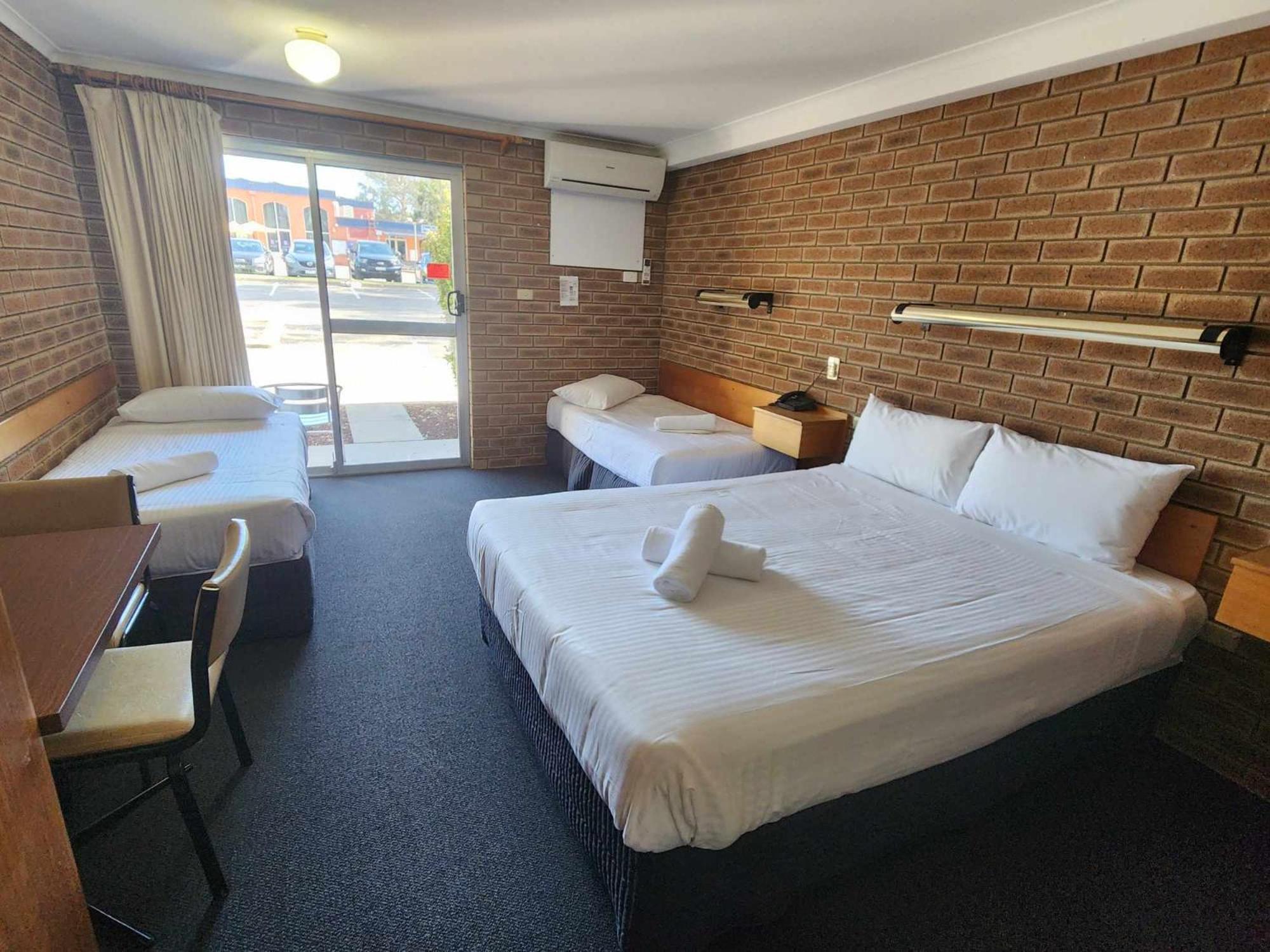 Corowa Golf Club Motel Экстерьер фото