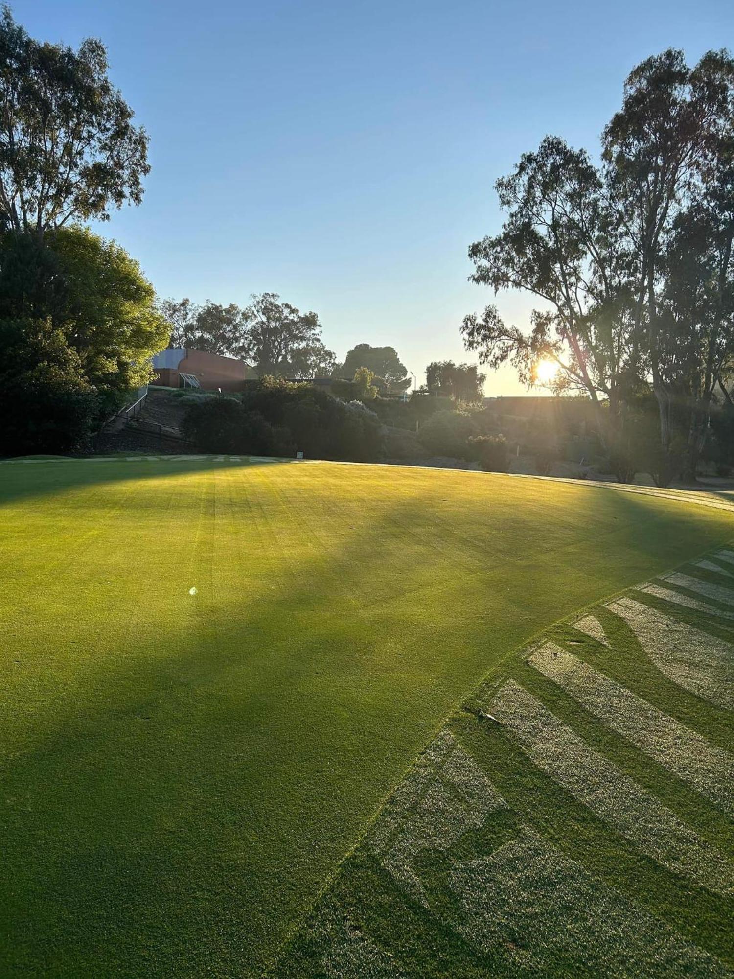 Corowa Golf Club Motel Экстерьер фото