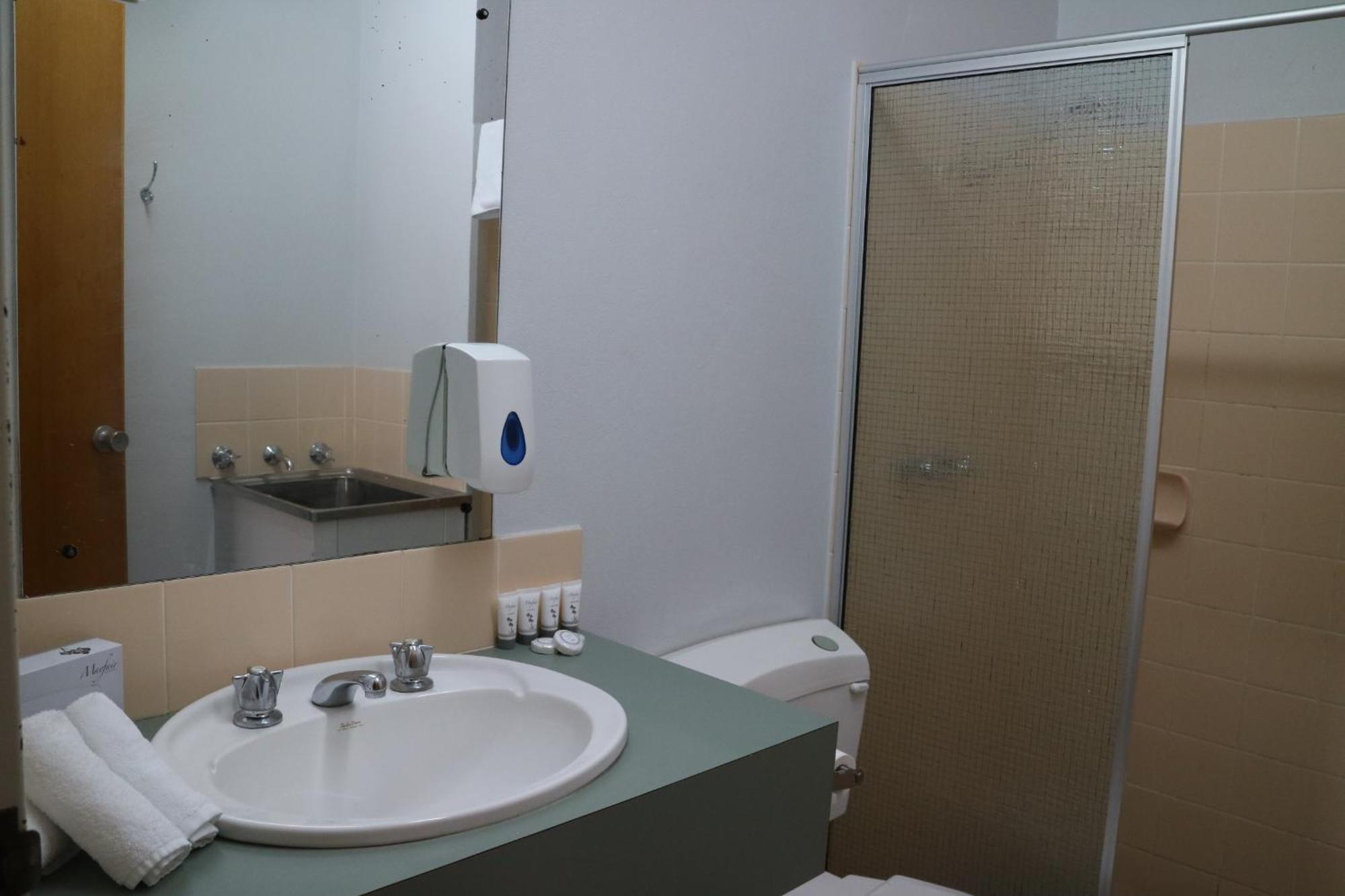 Corowa Golf Club Motel Экстерьер фото