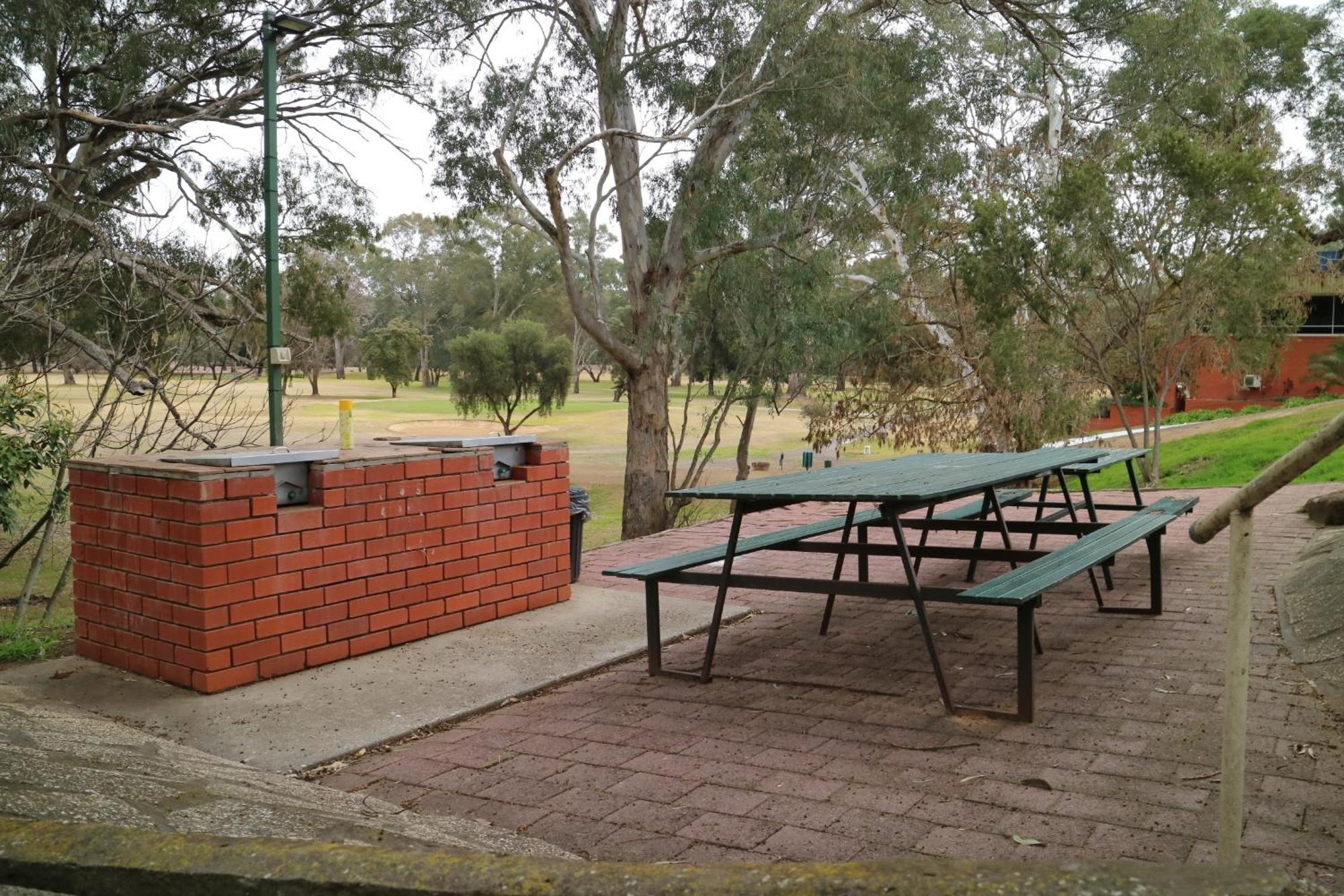 Corowa Golf Club Motel Экстерьер фото
