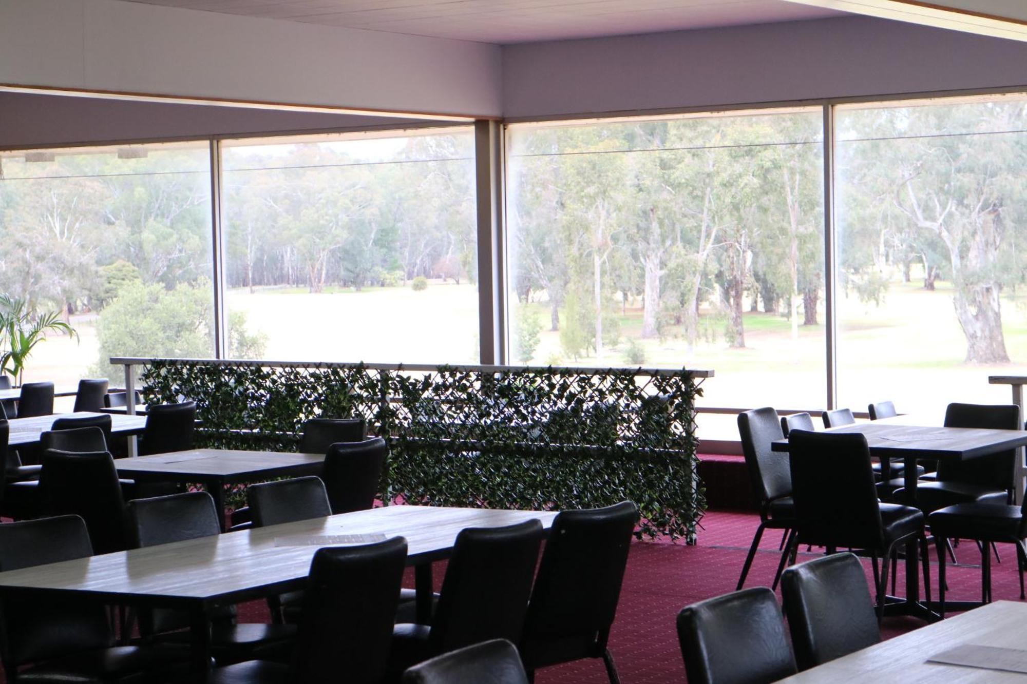 Corowa Golf Club Motel Экстерьер фото