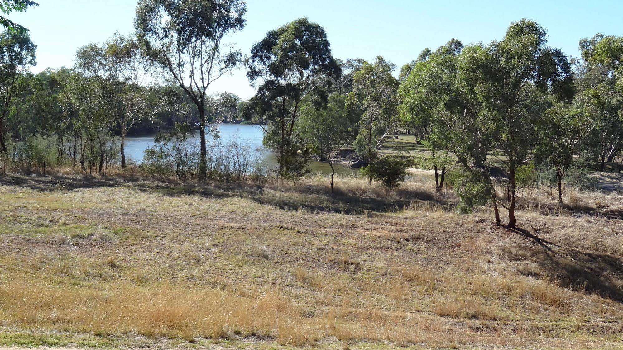 Corowa Golf Club Motel Экстерьер фото